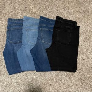 Universal Thread Jeans Bundle (4)